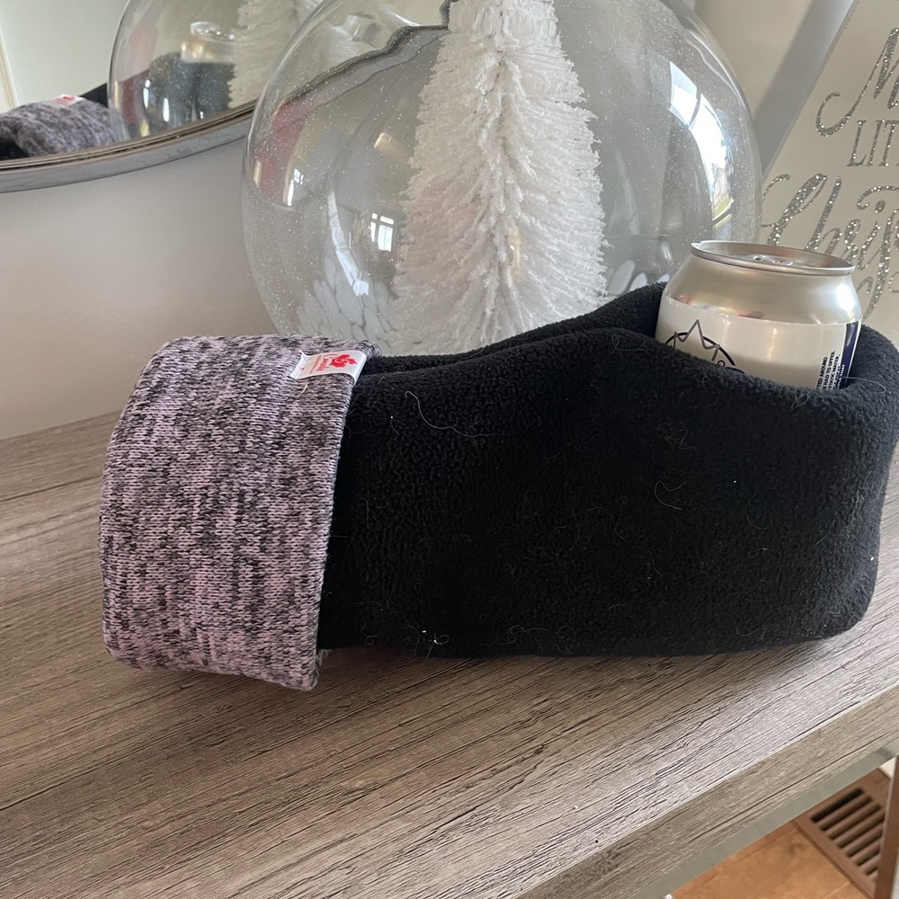 Drink holder mitten